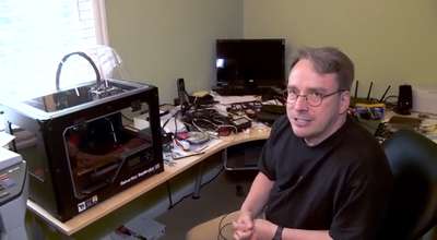 Linus Torvalds zeigt uns sein Home-Office